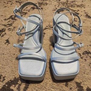 Gianni Bini Blue Heels - Size 7